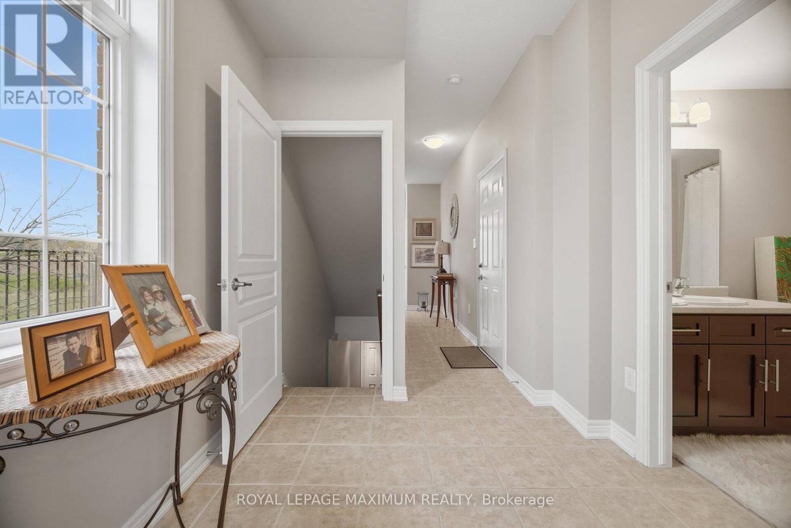 10 - 257 Parkside Drive, Hamilton, Ontario  L8B 0W5 - Photo 43 - X13085622