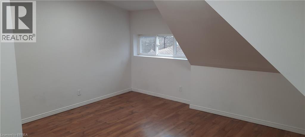 42 Sheridan Street, Brantford, Ontario  N3T 2P9 - Photo 7 - 40823734