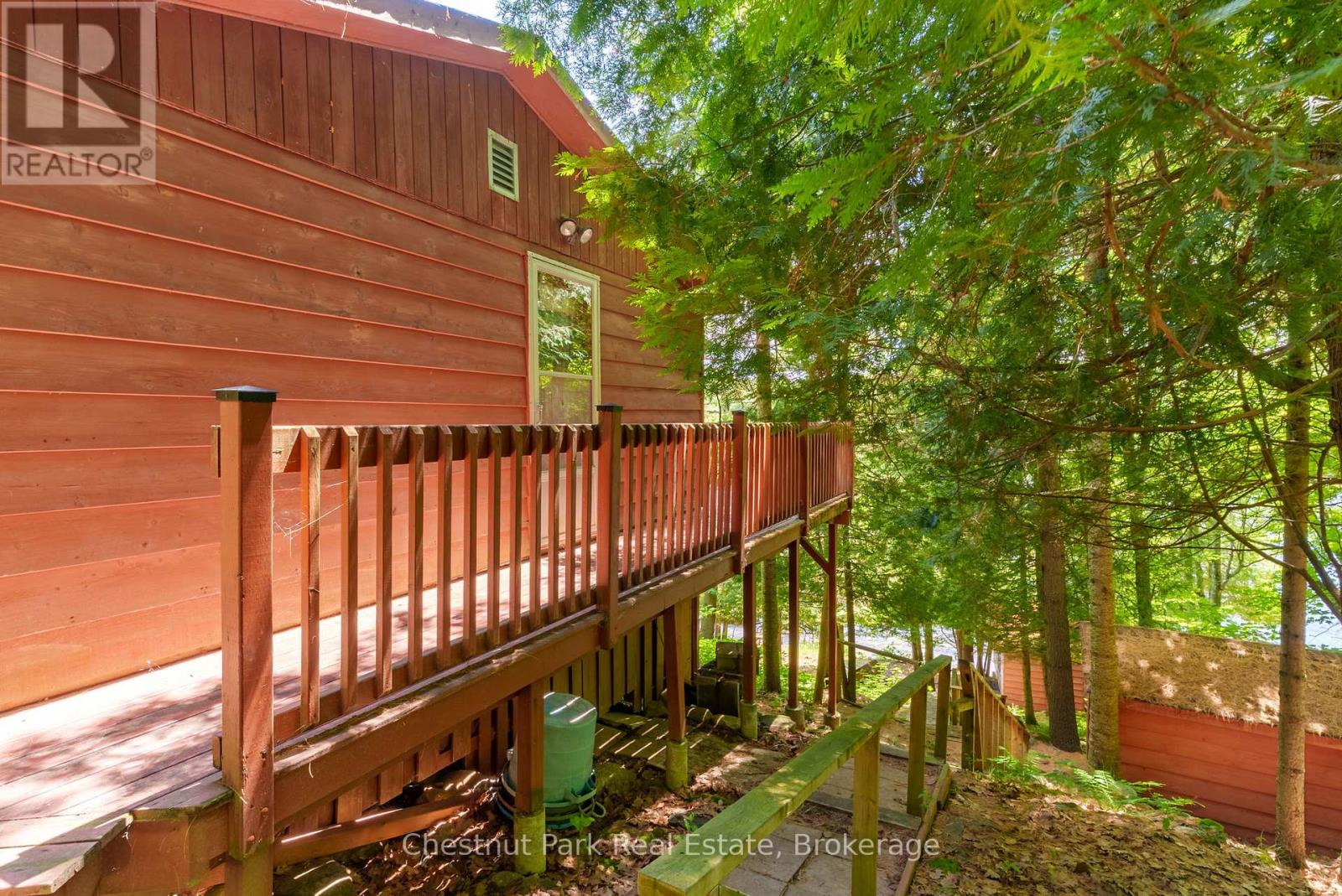 1054 10 Deewood Drive, Muskoka Lakes, Ontario  P0B 1M0 - Photo 27 - X13068160