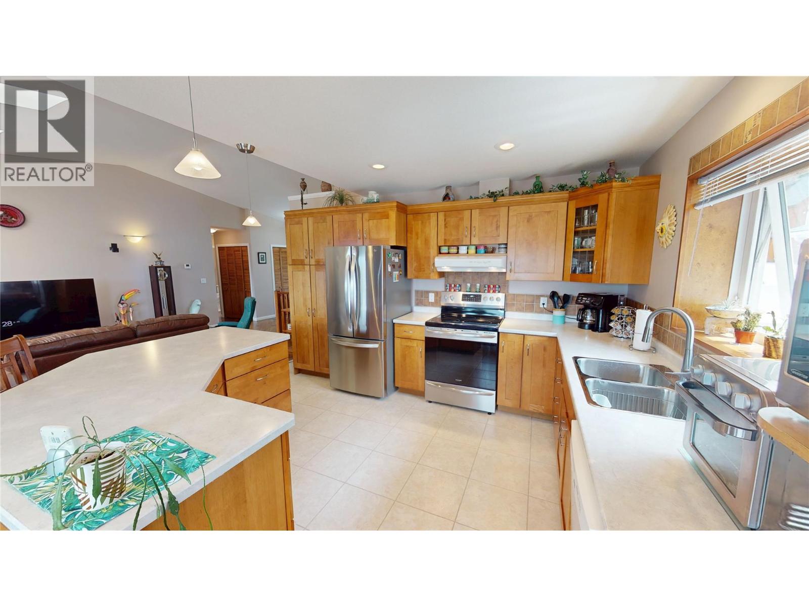 3333 Mt Fisher Drive N, Cranbrook, British Columbia  V1C 6N6 - Photo 9 - 10386112