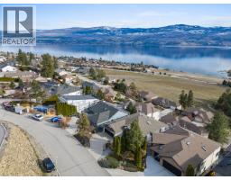 1405 Menu Road, West Kelowna, British Columbia  V4T 2R9 - Photo 3 - 10385913
