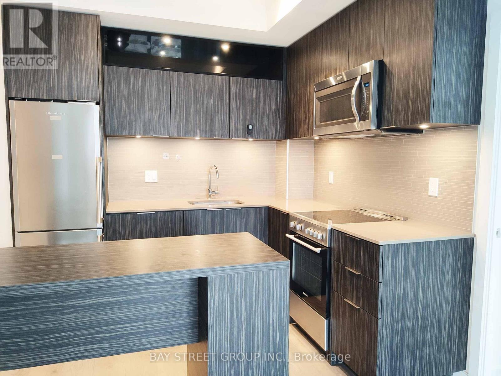 2208 - 50 Forest Manor Road, Toronto, Ontario  M2J 0E3 - Photo 4 - C13085818