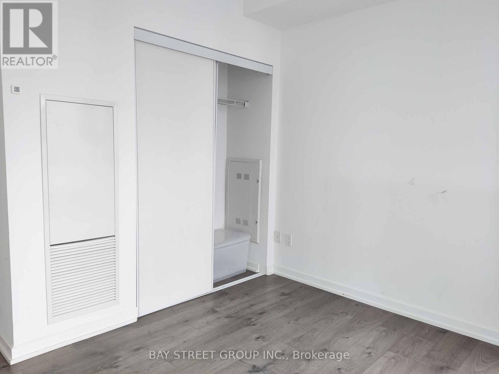 2208 - 50 Forest Manor Road, Toronto, Ontario  M2J 0E3 - Photo 8 - C13085818