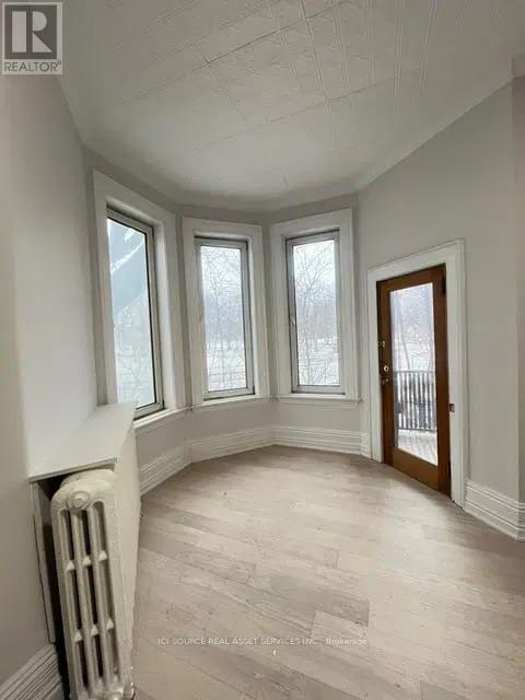1 - 2 Bellwoods Park, Toronto, Ontario  M6J 1S4 - Photo 4 - C12637978
