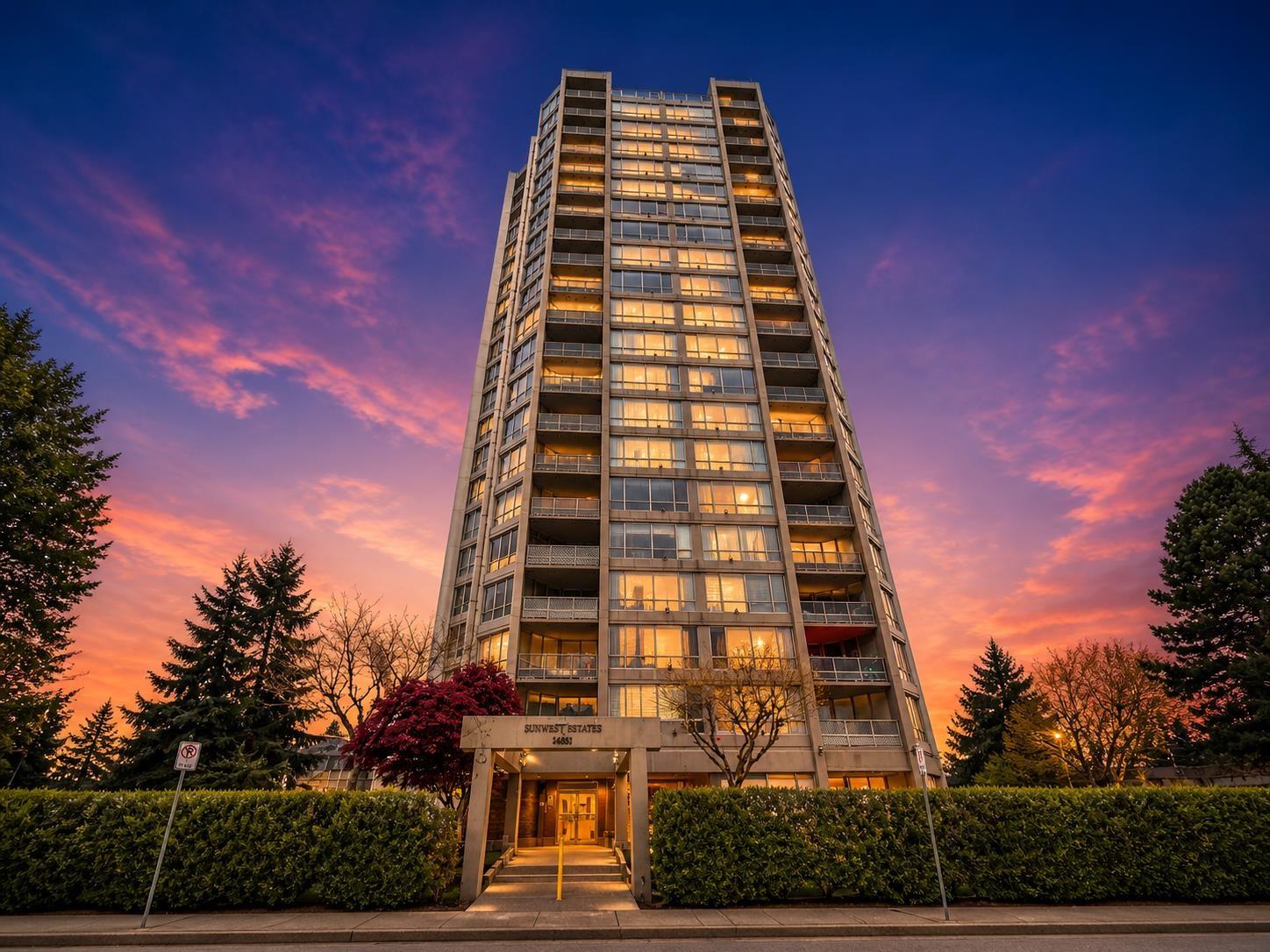 1701 14881 103A AVENUE, Surrey, British Columbia