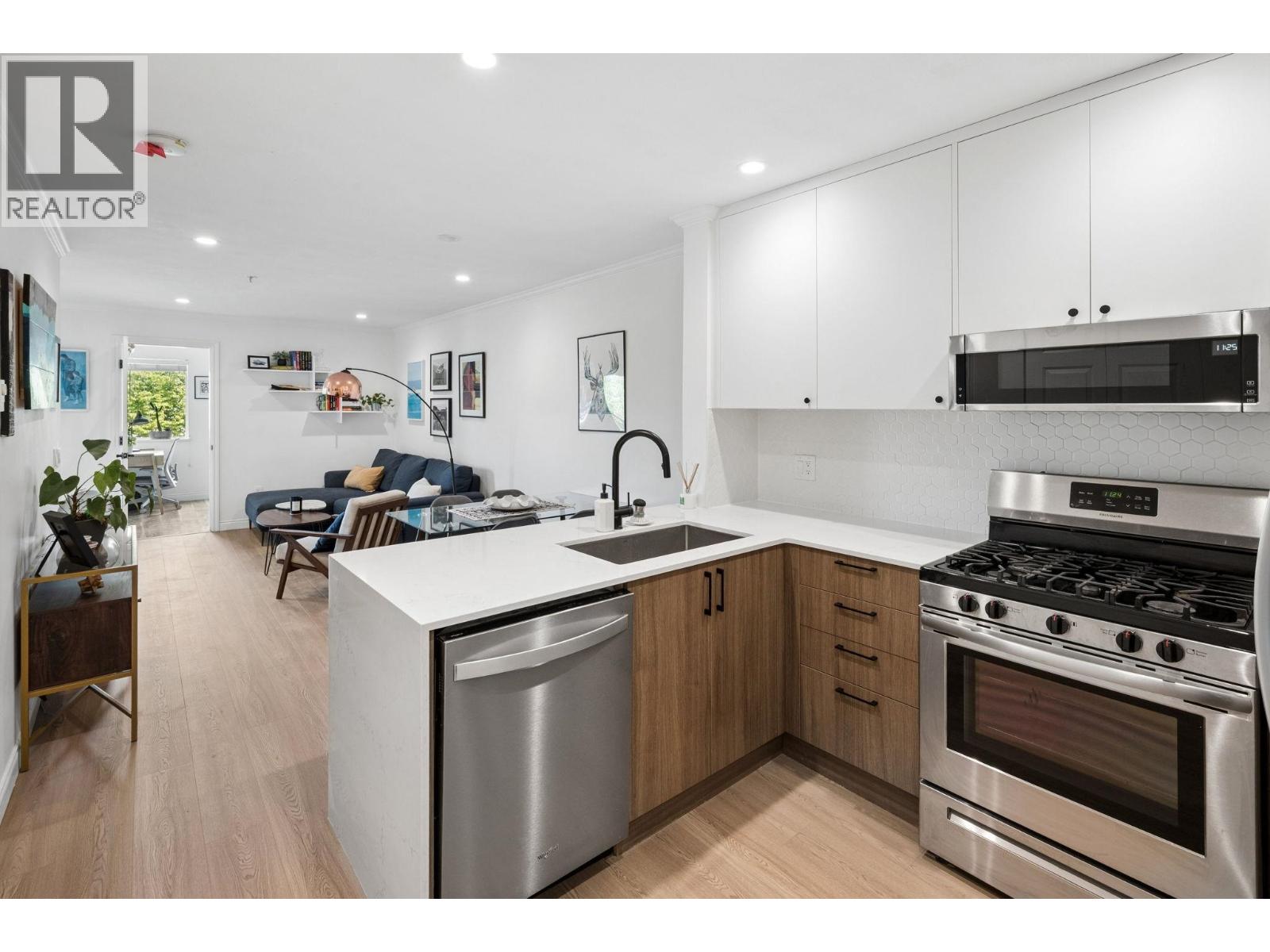 305 688 E 16th Avenue, Vancouver, British Columbia  V5T 2V4 - Photo 11 - R3119524