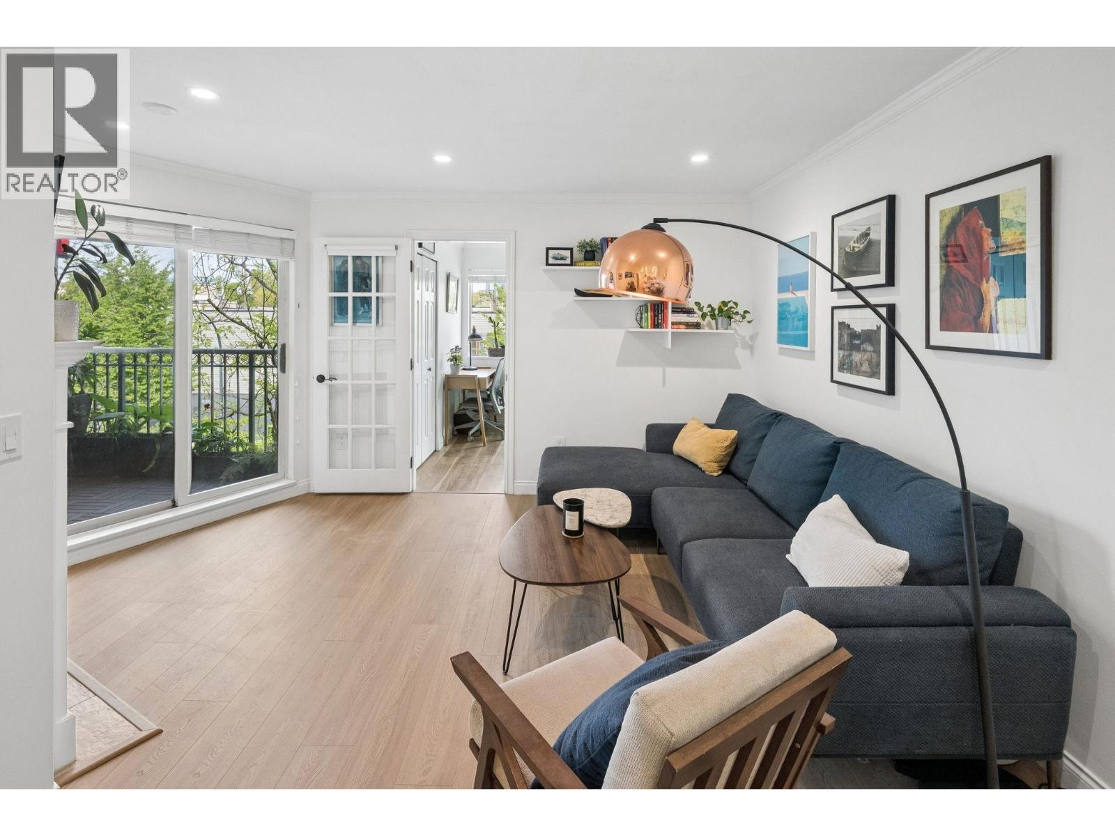 305 688 E 16th Avenue, Vancouver, British Columbia  V5T 2V4 - Photo 3 - R3119524