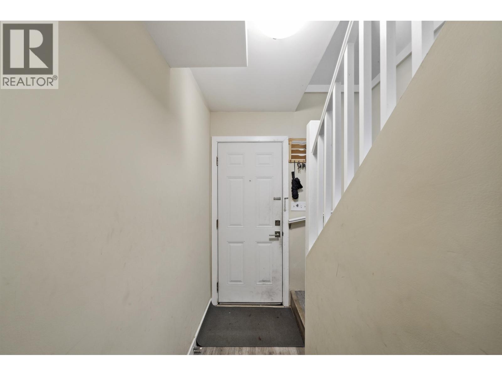 7143 Halifax Street, Burnaby, British Columbia  V5A 1M1 - Photo 8 - R3119531