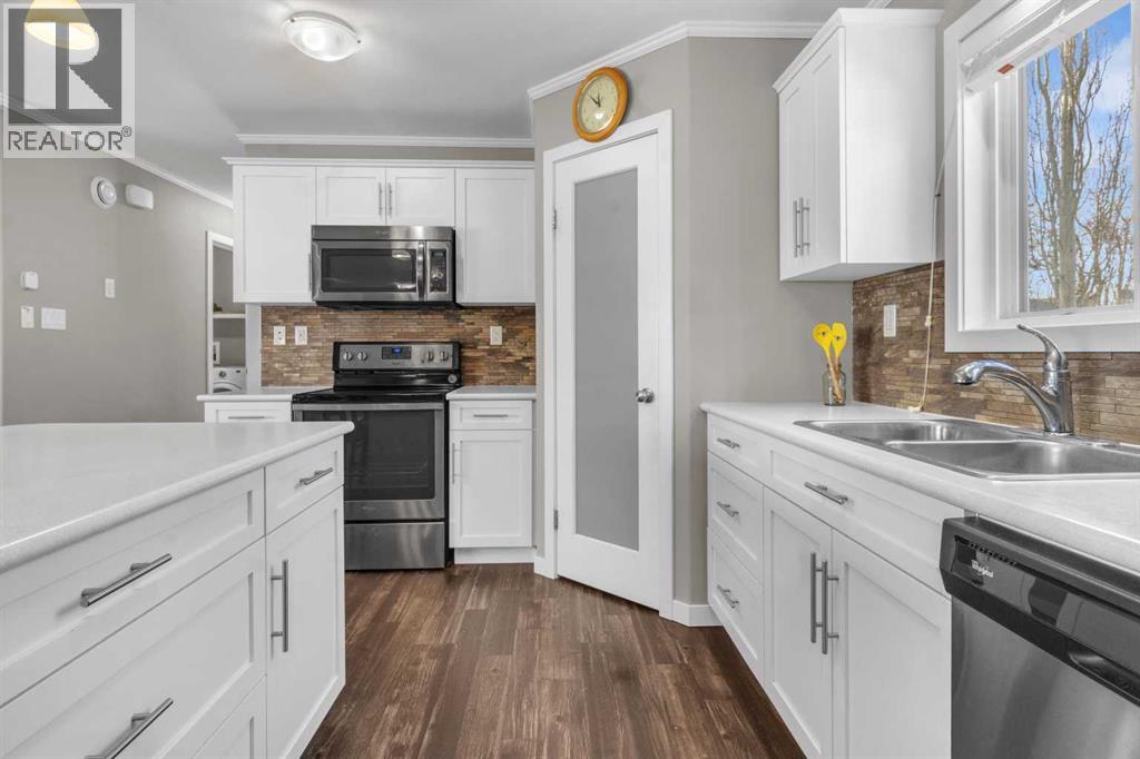 421 Main Street, Champion, Alberta  T0L 0R0 - Photo 11 - A2308168