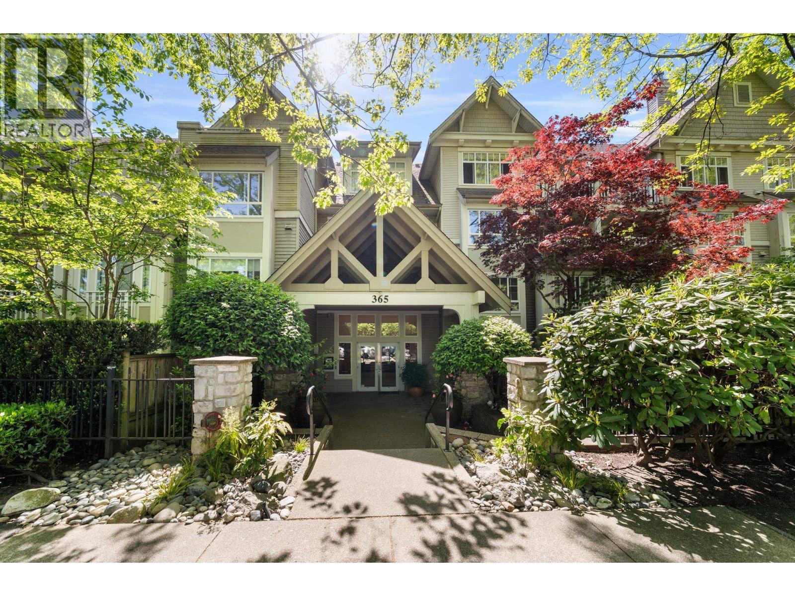 303 365 E 1st Street, North Vancouver, British Columbia  V7L 4W5 - Photo 2 - R3119549