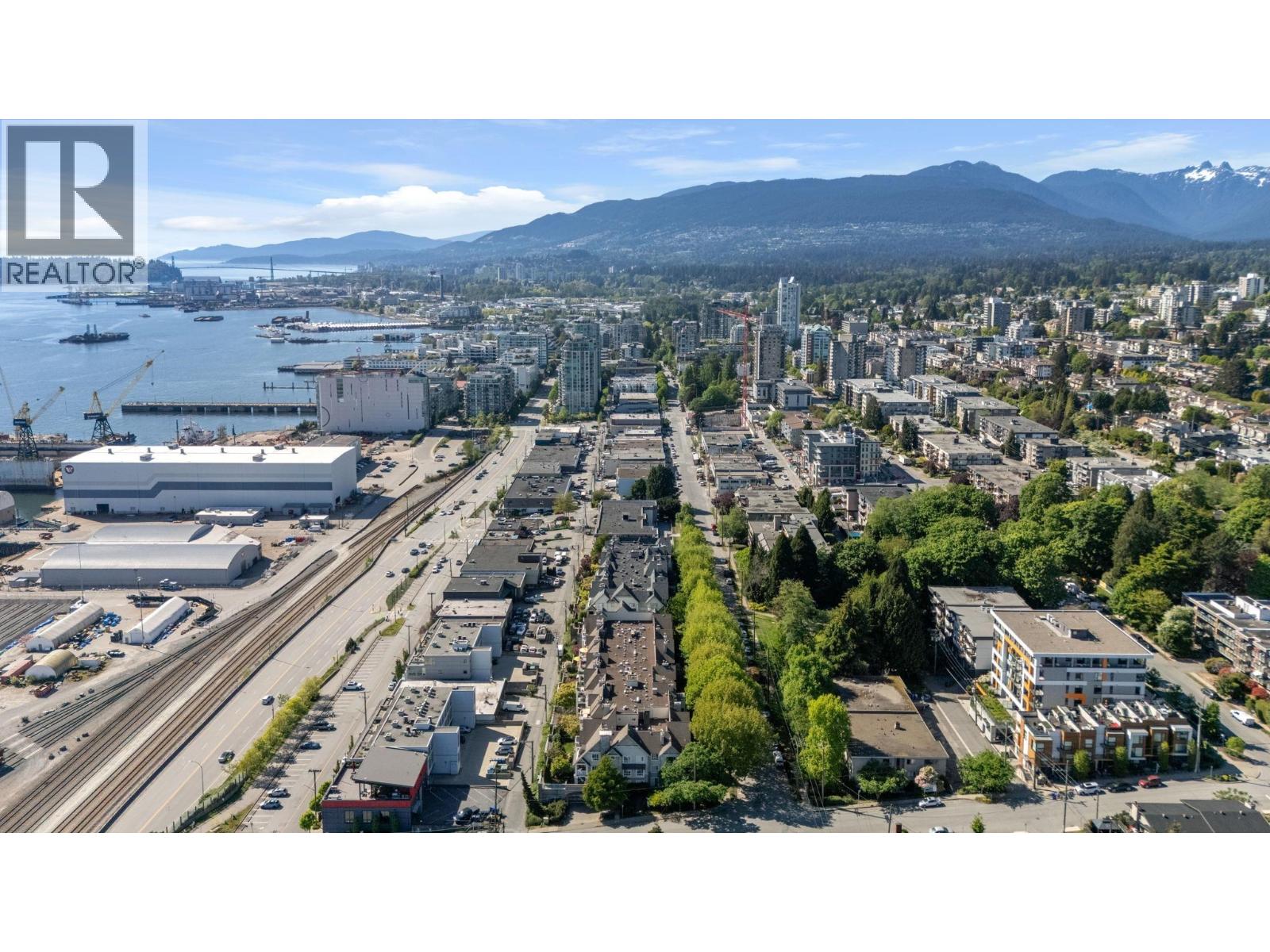 303 365 E 1st Street, North Vancouver, British Columbia  V7L 4W5 - Photo 23 - R3119549