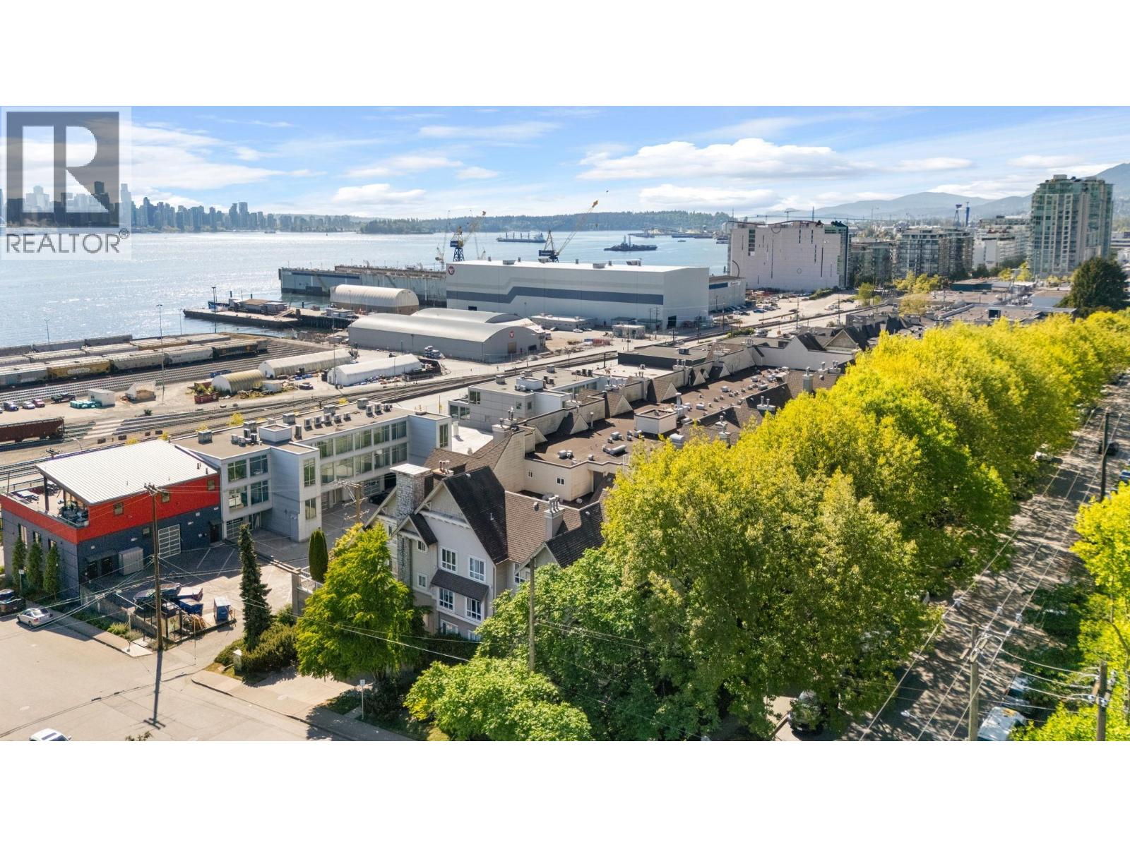 303 365 E 1st Street, North Vancouver, British Columbia  V7L 4W5 - Photo 24 - R3119549