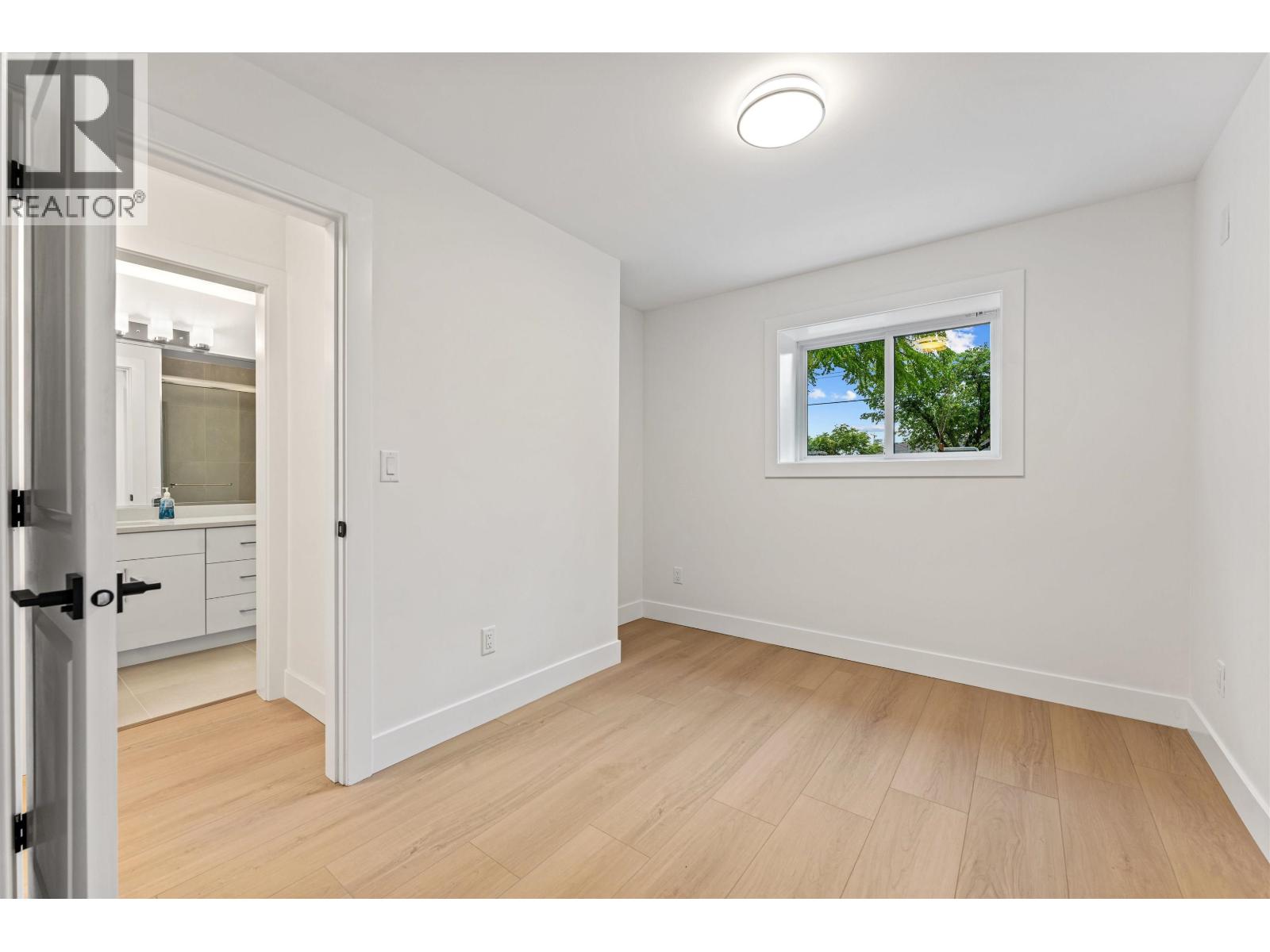 4917 Venables Street, Burnaby, British Columbia  V5B 1X8 - Photo 34 - R3119551