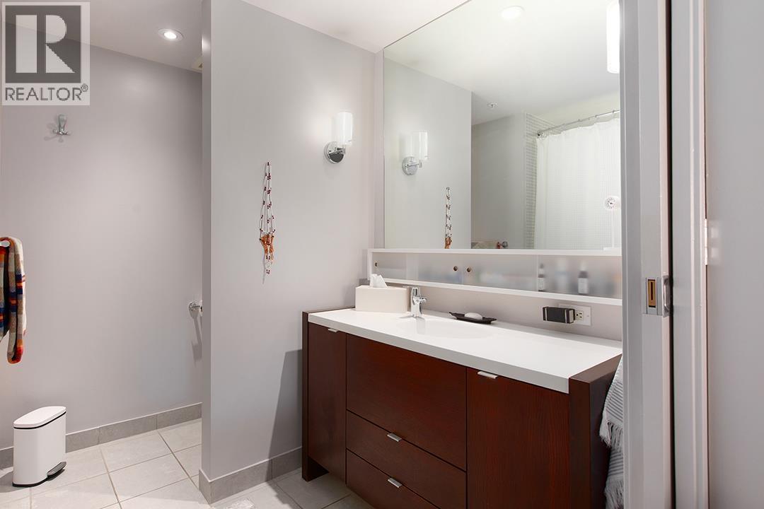 411 1275 Hamilton Street, Vancouver, British Columbia  V6B 1E2 - Photo 12 - R3119563