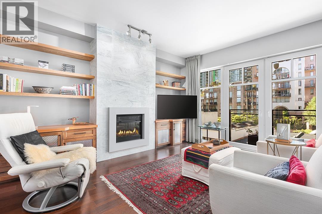 411 1275 Hamilton Street, Vancouver, British Columbia  V6B 1E2 - Photo 2 - R3119563