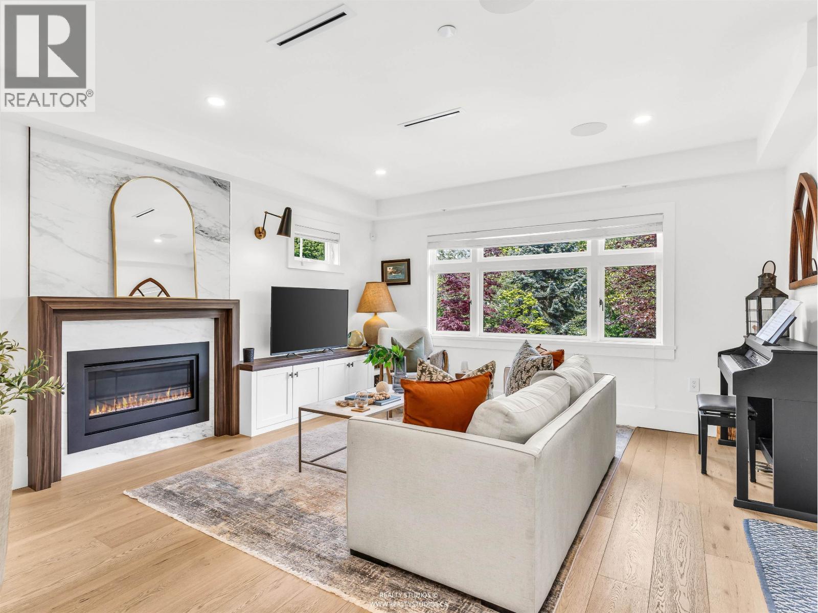 3022 W King Edward Avenue, Vancouver, British Columbia  V6L 1V5 - Photo 7 - R3119580