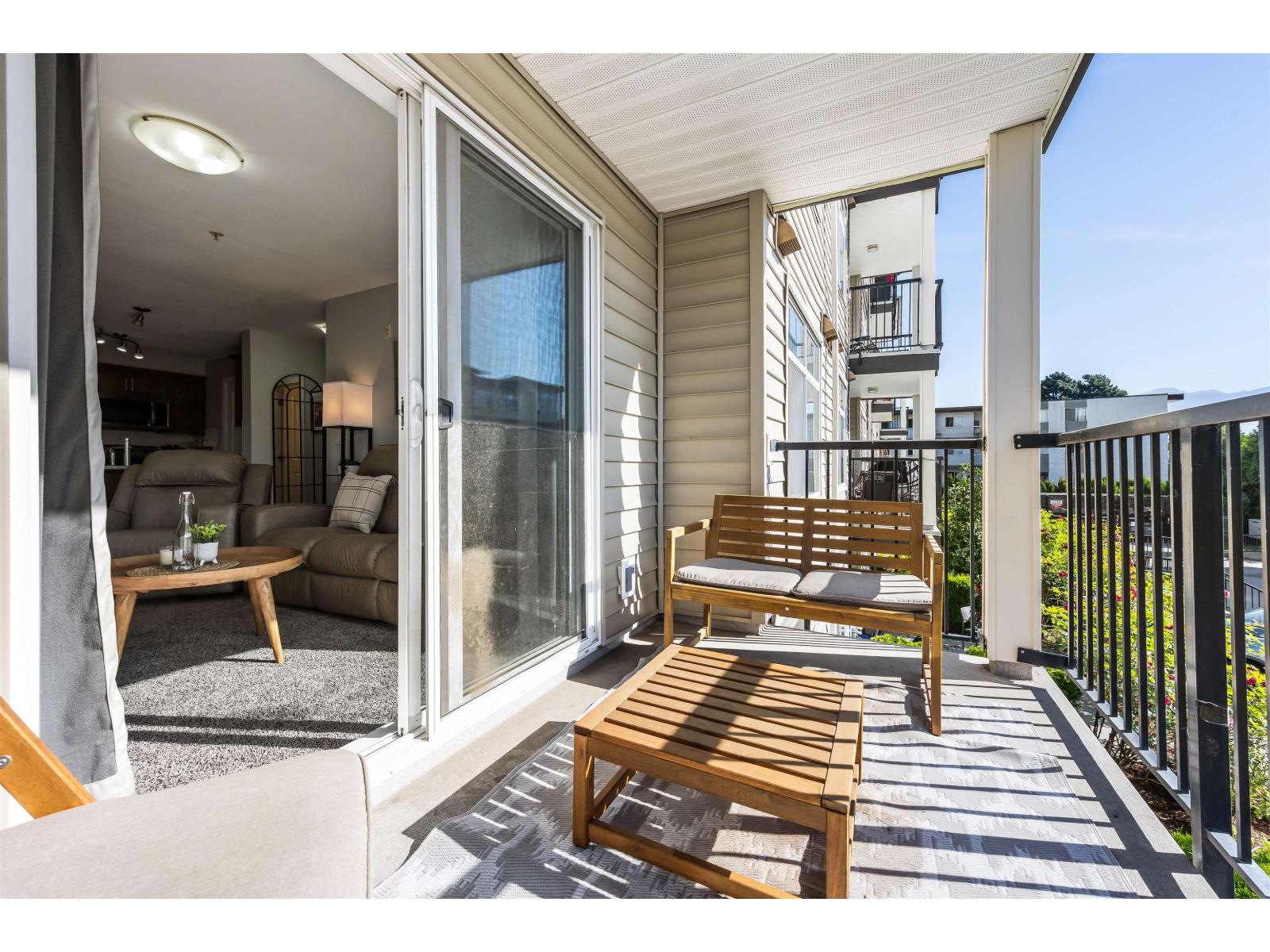 217 46150 Bole Avenue, Chilliwack Proper East, Chilliwack, British Columbia  V2P 0B7 - Photo 3 - R3076422