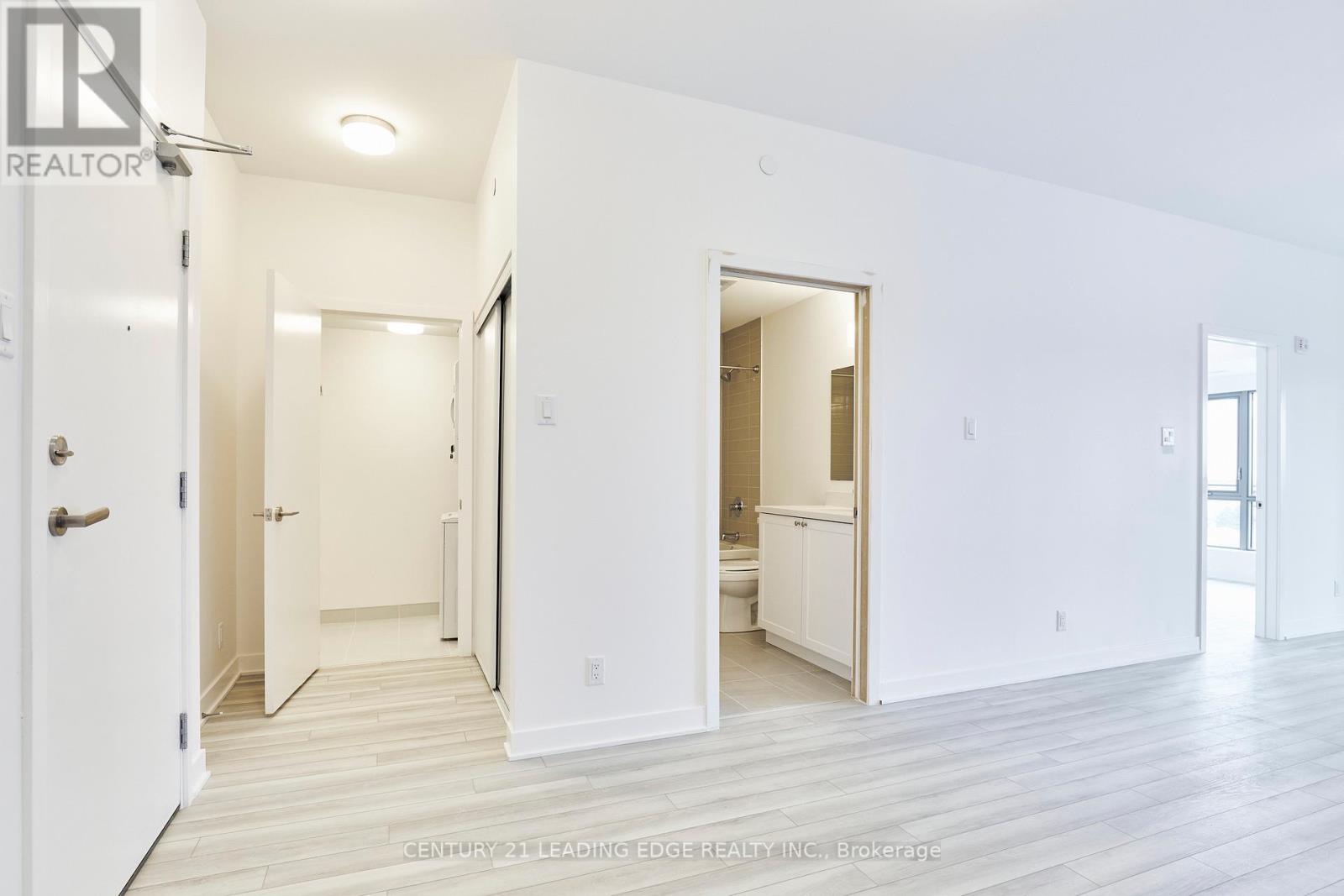 511 - 55 Clarington Boulevard, Clarington, Ontario  L1C 0A1 - Photo 2 - E13069990