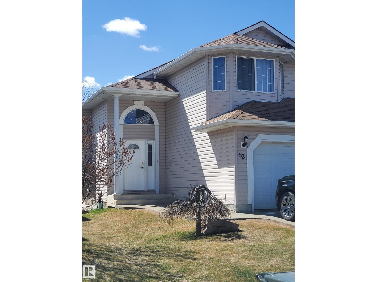 53 Langley, Spruce Grove, Alberta  T7X 4A4 - Photo 1 - E4477867