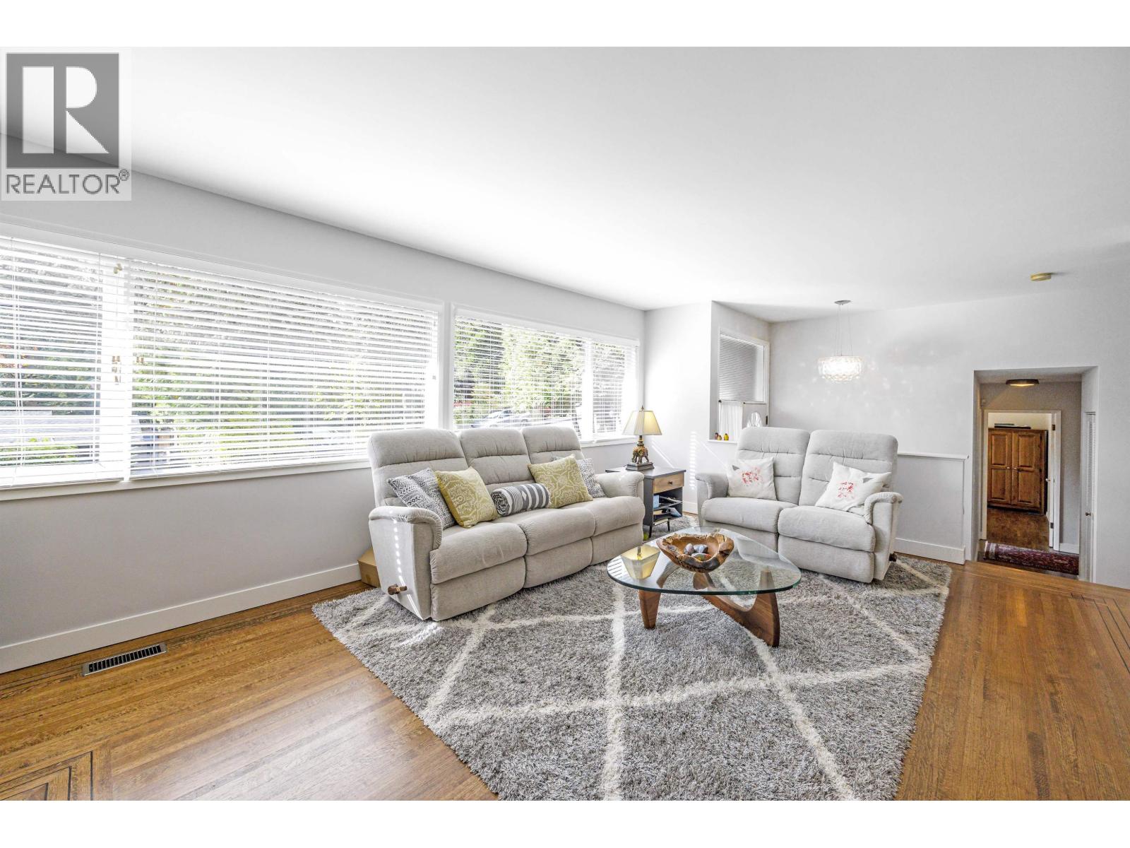 1388 E 20th Street, North Vancouver, British Columbia  V7J 1M6 - Photo 7 - R3119530