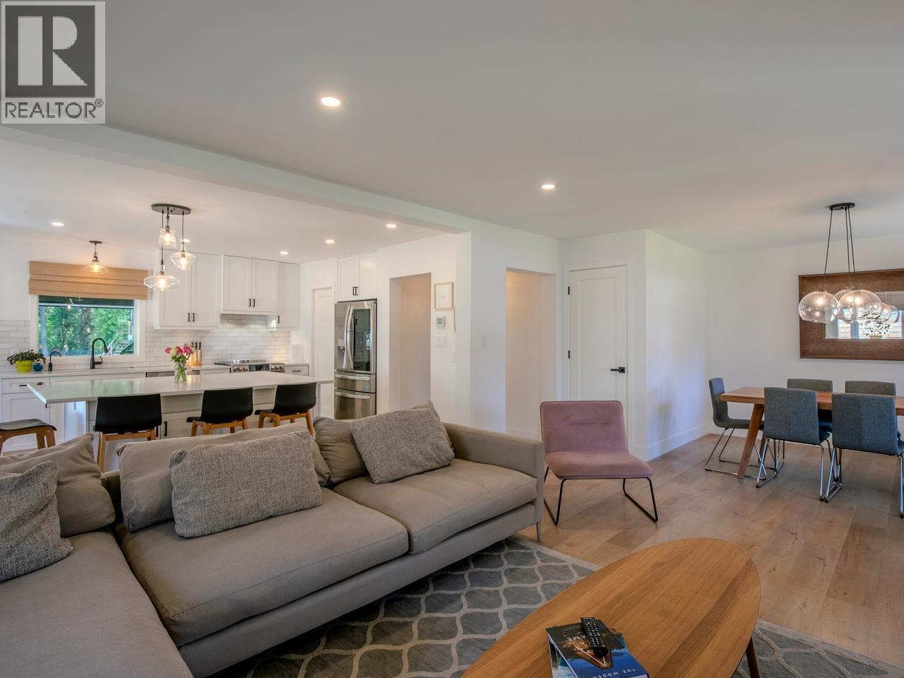 1387 Judd Road, Squamish, British Columbia  V0N 1H0 - Photo 5 - R3119543