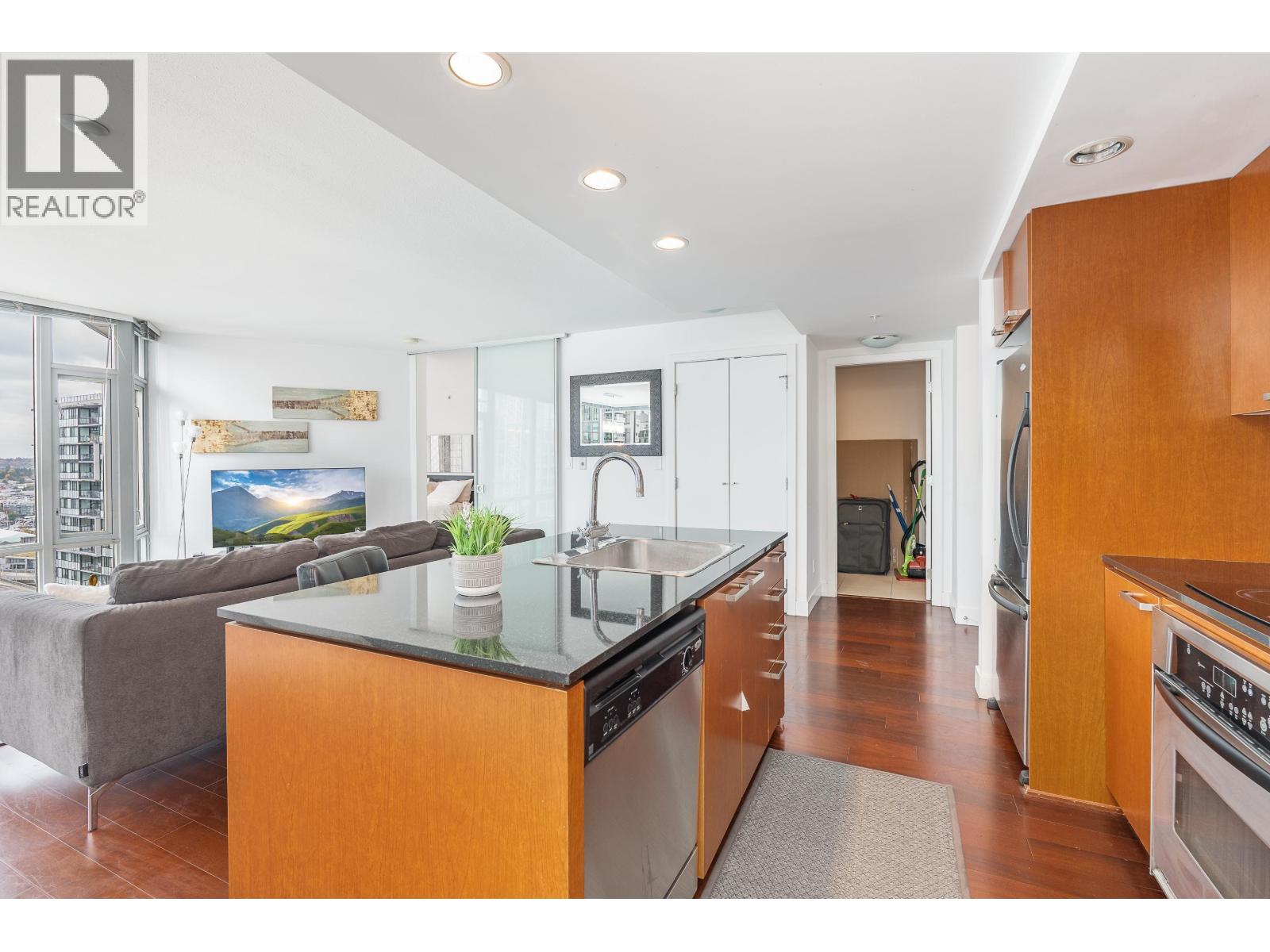 2402 1255 Seymour Street, Vancouver, British Columbia  V6B 0H1 - Photo 11 - R3119624