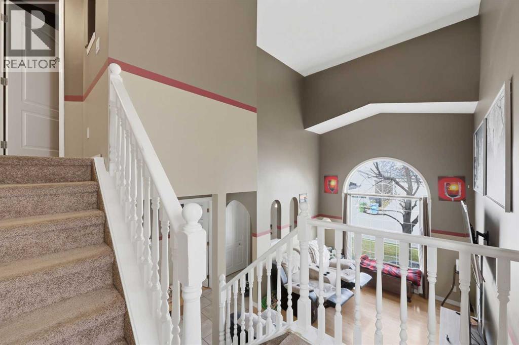 59 Somerside Manor SW, Calgary, Alberta  T2Y 3G4 - Photo 12 - A2304700