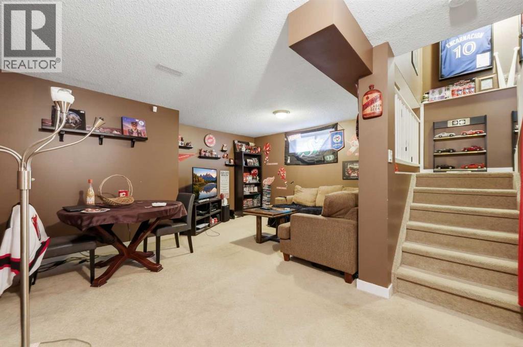 59 Somerside Manor SW, Calgary, Alberta  T2Y 3G4 - Photo 13 - A2304700