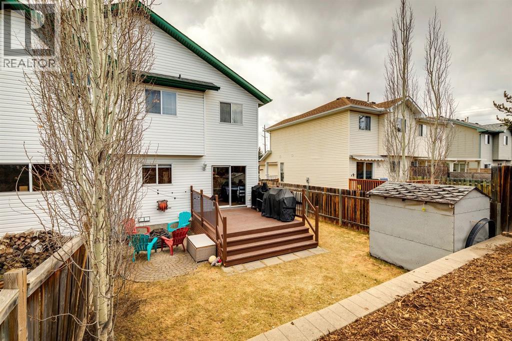 228 Quigley Drive, Cochrane, Alberta  T4C 1T3 - Photo 42 - A2306177