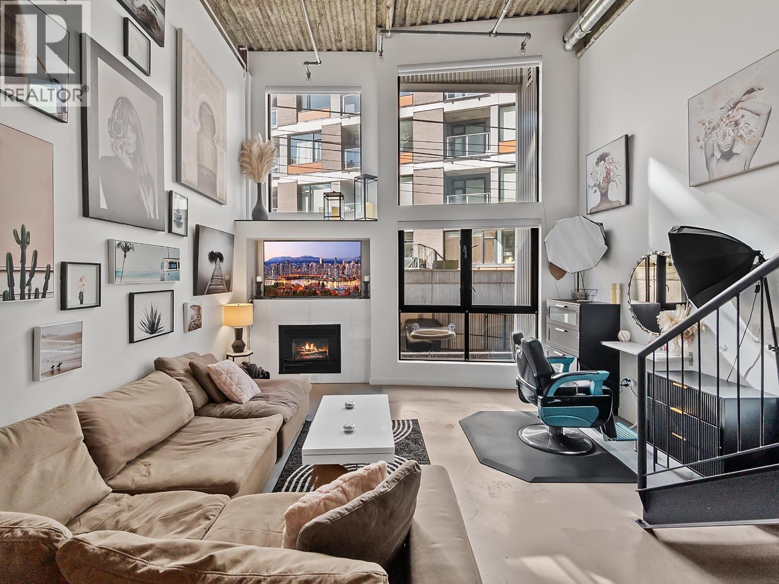 205 234 E 5th Avenue, Vancouver, British Columbia  V5T 1H3 - Photo 3 - R3119415