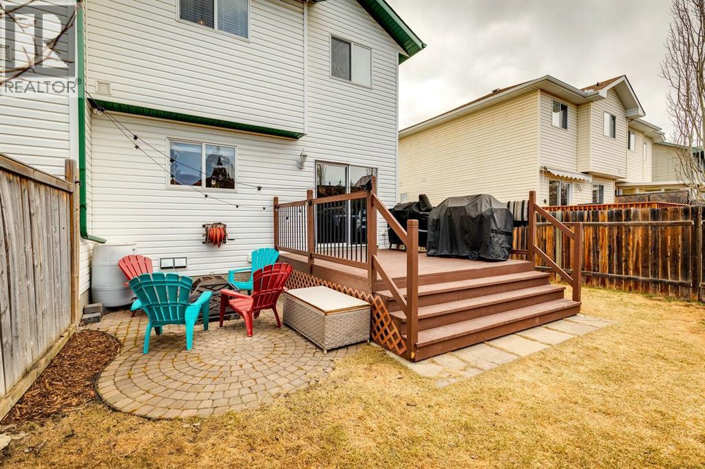 228 Quigley Drive, Cochrane, Alberta  T4C 1T3 - Photo 38 - A2306177