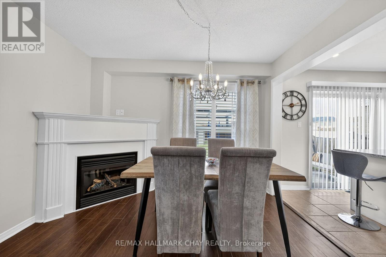 35 Lookout Street, Essa (Angus), Ontario  L0M 1B4 - Photo 14 - N13085696