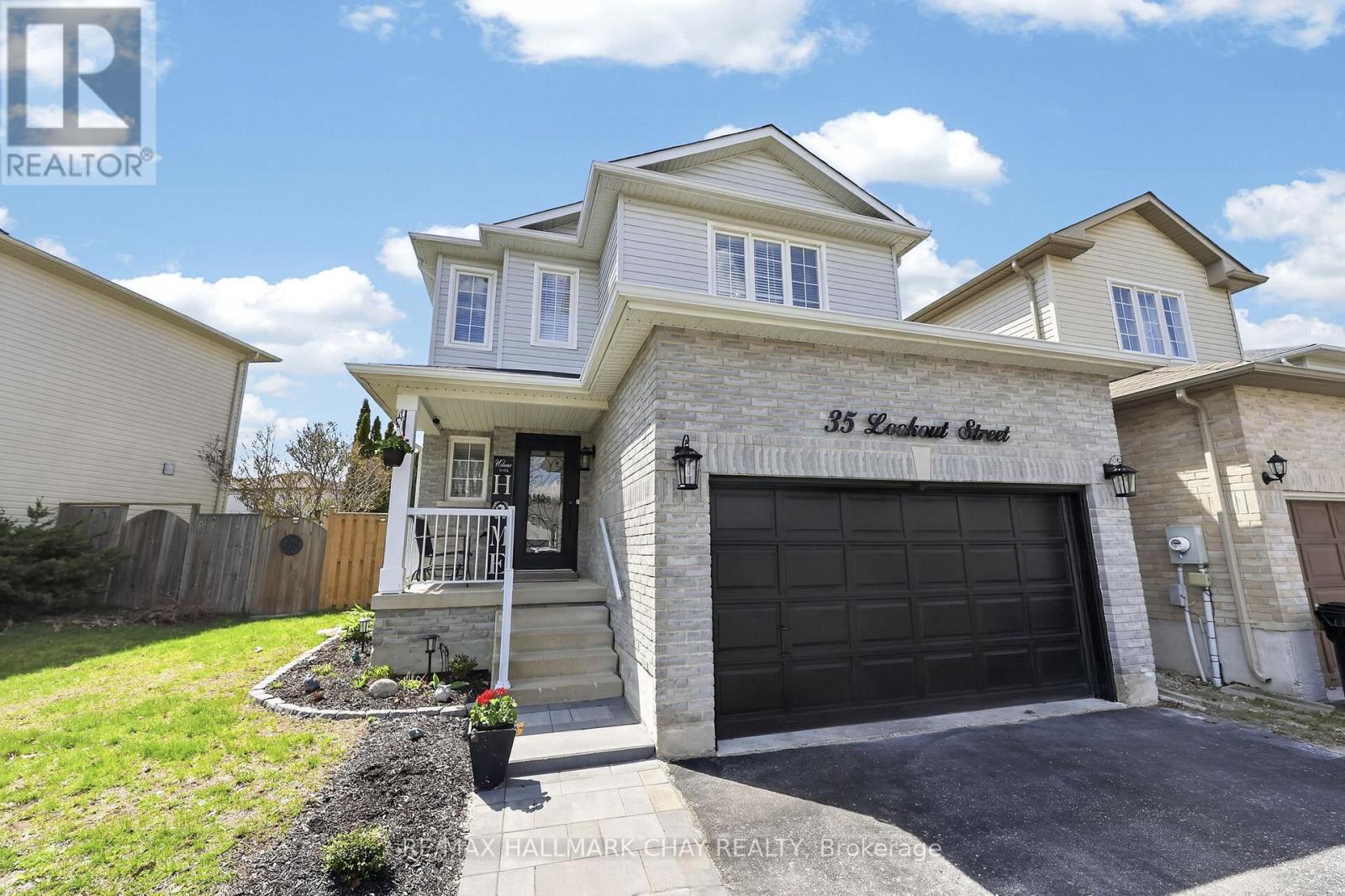 35 Lookout Street, Essa (Angus), Ontario  L0M 1B4 - Photo 4 - N13085696