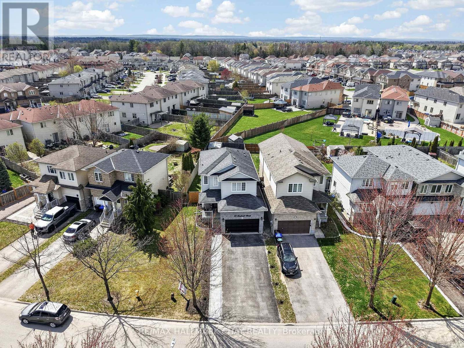 35 Lookout Street, Essa (Angus), Ontario  L0M 1B4 - Photo 40 - N13085696