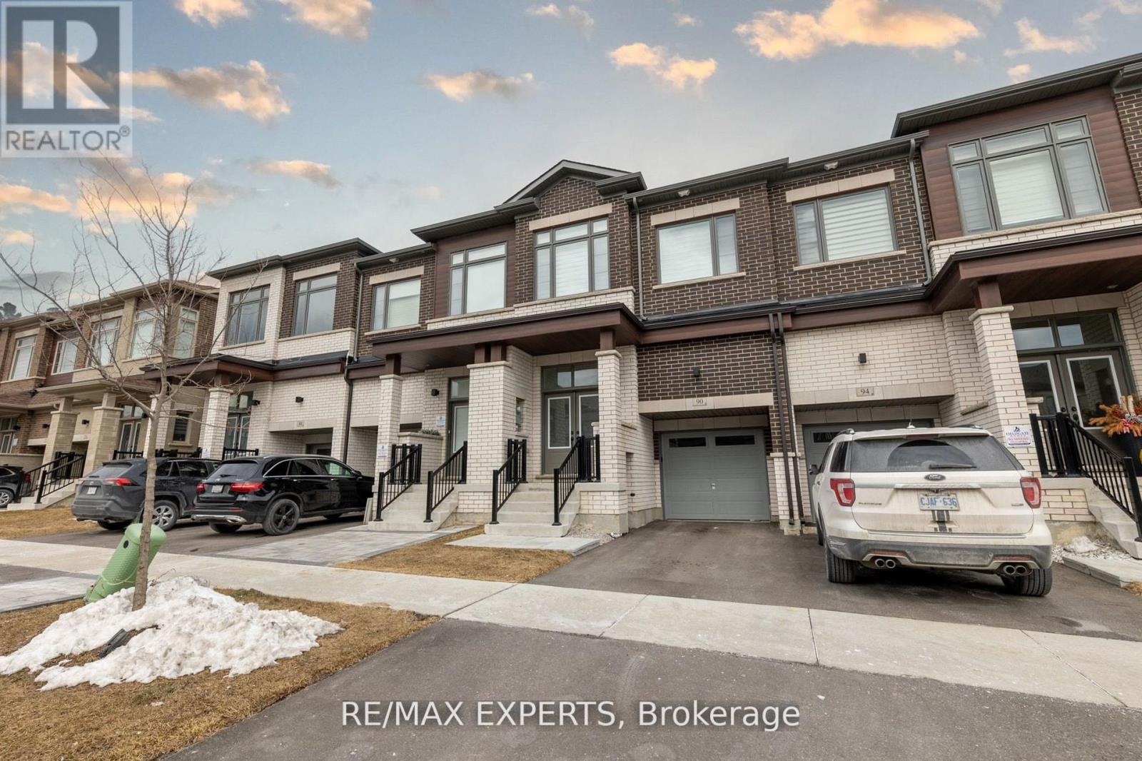 90 Singhampton Road, Vaughan, Ontario  L4H 5J6 - Photo 3 - N13085780
