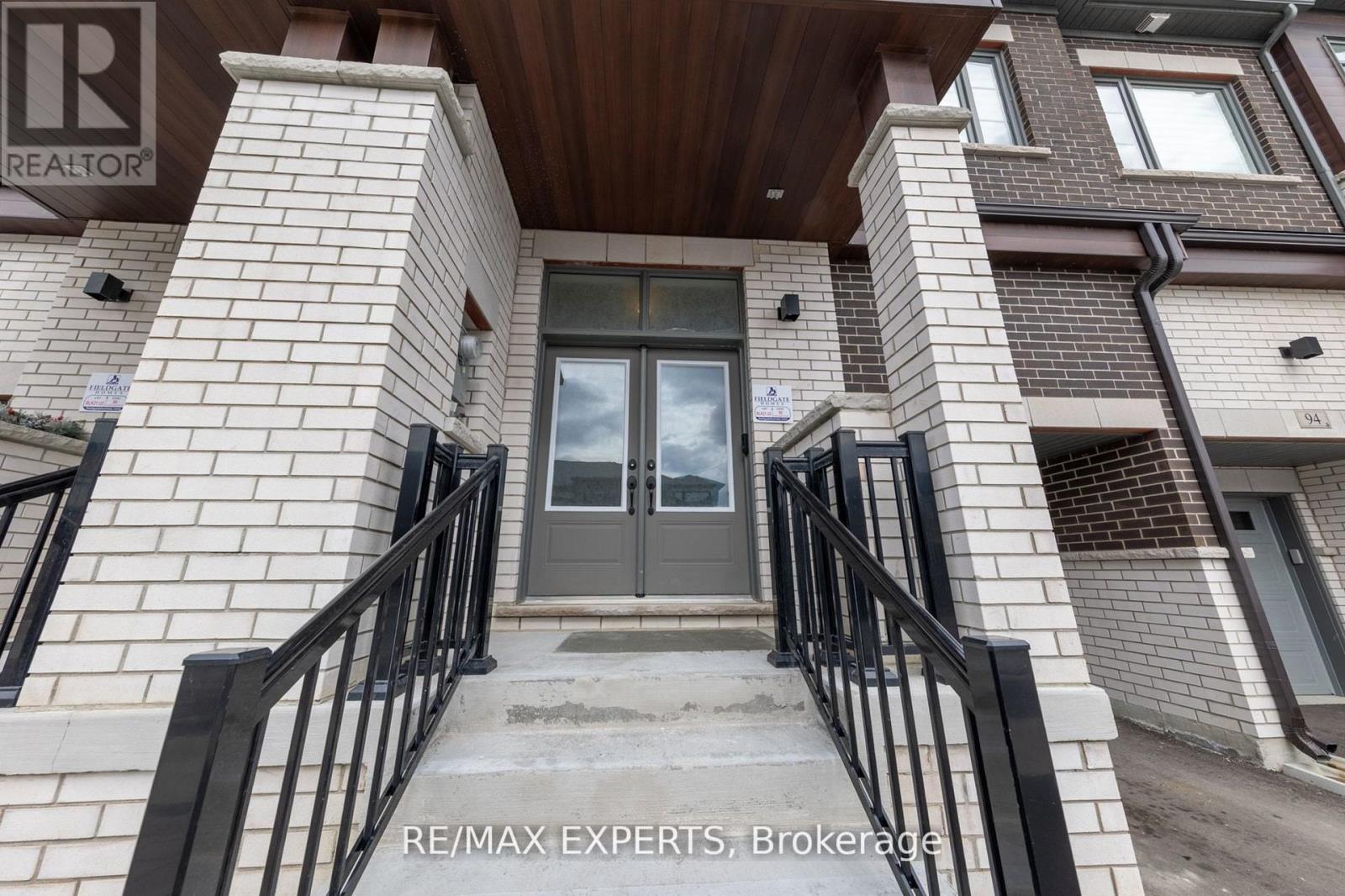 90 Singhampton Road, Vaughan, Ontario  L4H 5J6 - Photo 4 - N13085780