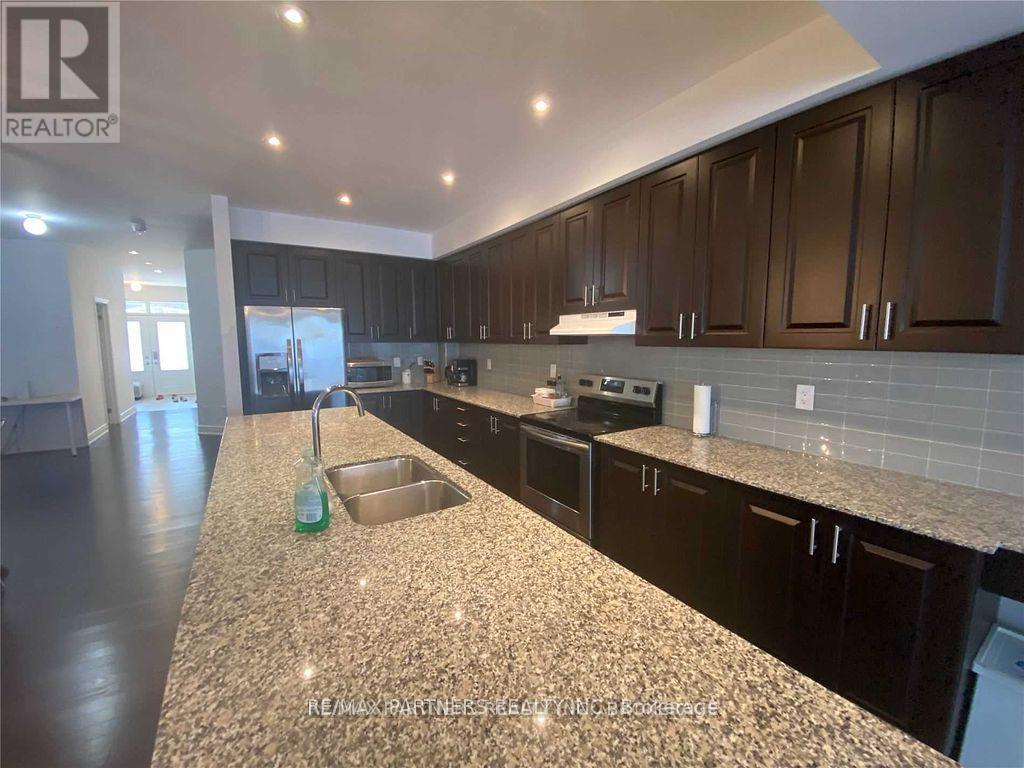 124 Lichfield Road, Markham, Ontario  L3R 0W9 - Photo 5 - N13085830