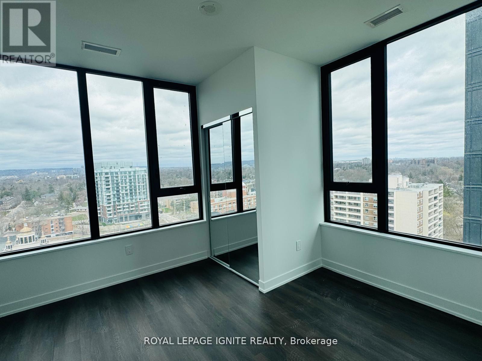 1302 - 2075 LAKESHORE ROAD, Burlington, Ontario