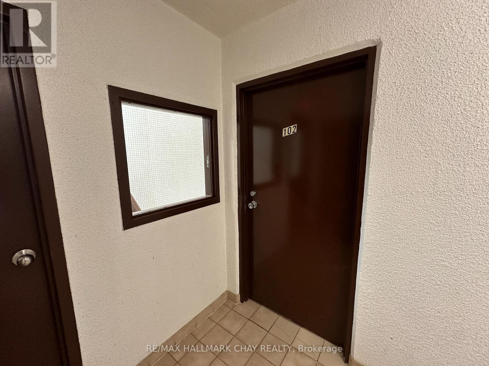 102 - 80 Grove Street E, Barrie, Ontario  L4M 2P1 - Photo 3 - S13085800