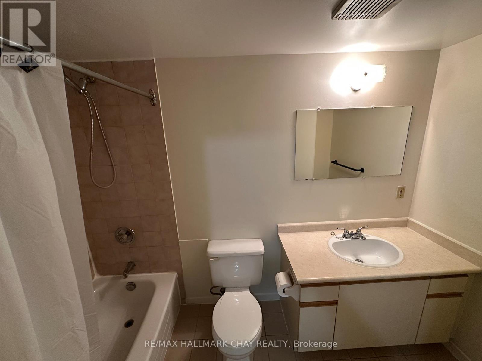 102 - 80 Grove Street E, Barrie, Ontario  L4M 2P1 - Photo 5 - S13085800