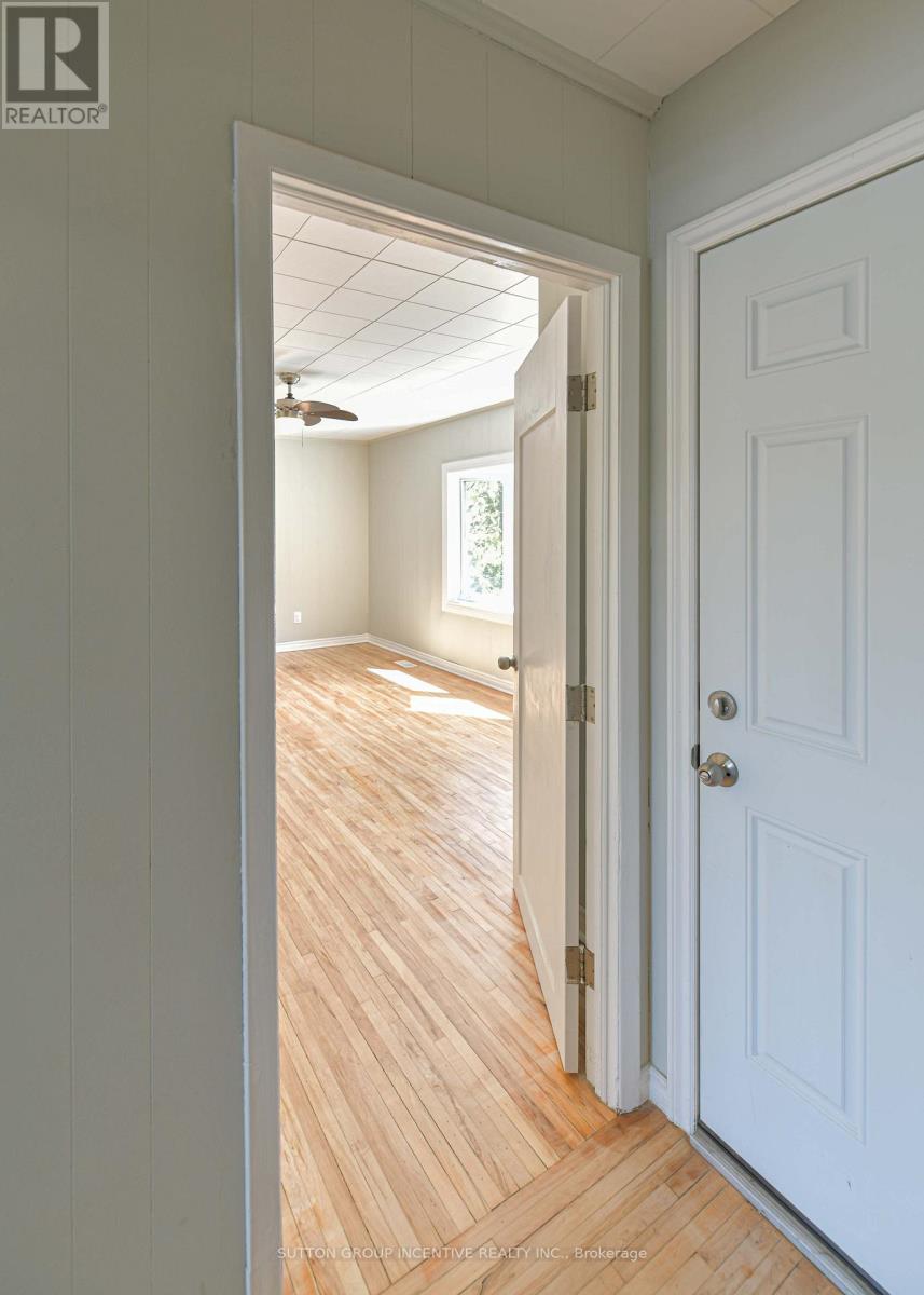 155 Atherley Road, Orillia, Ontario  L3V 1N5 - Photo 25 - S13085826