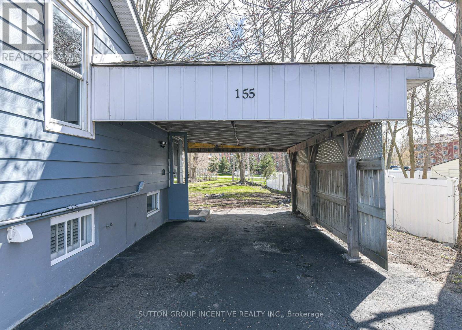 155 Atherley Road, Orillia, Ontario  L3V 1N5 - Photo 4 - S13085826