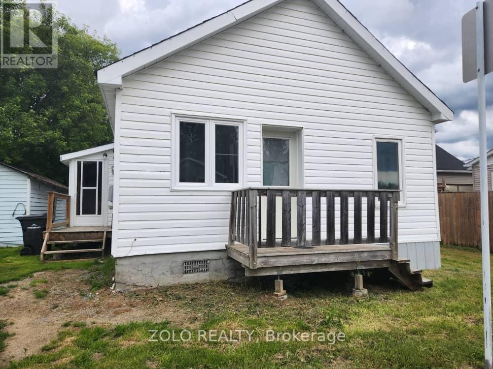 26 Allen Avenue, Kirkland Lake, Ontario  P2N 2C3 - Photo 2 - T13085840