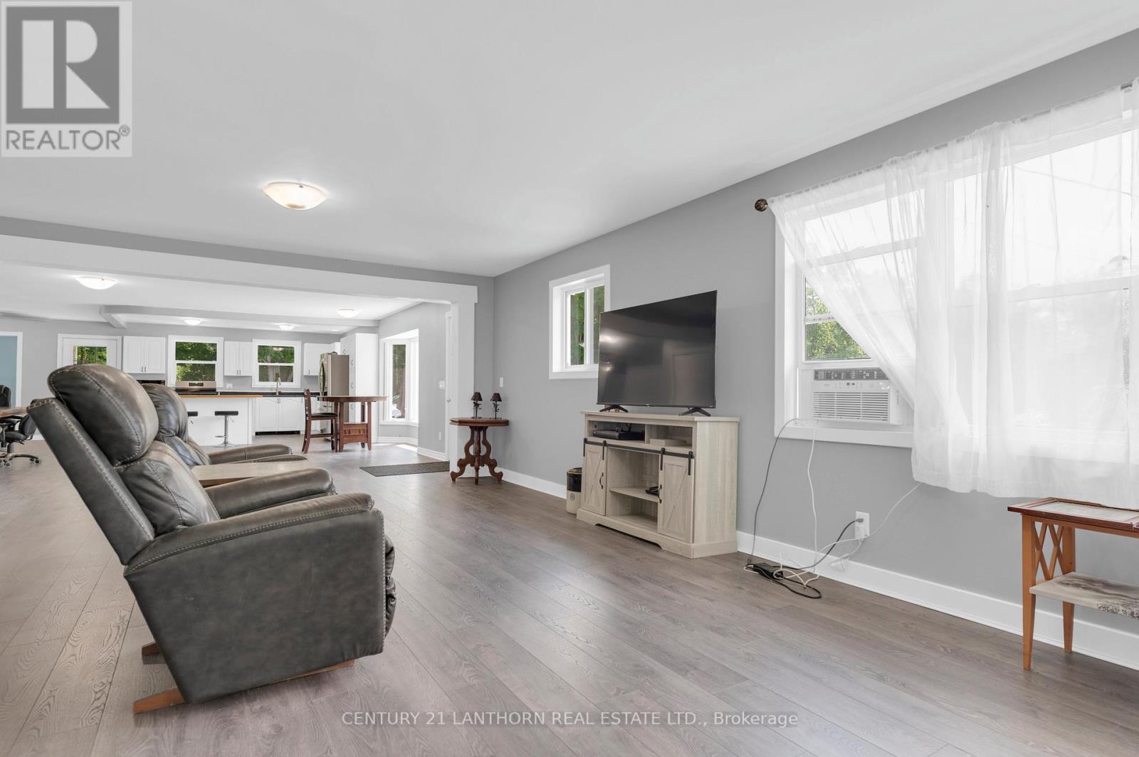 932 Hunt Club Road, Madoc, Ontario  K0K 2K0 - Photo 19 - X12520944