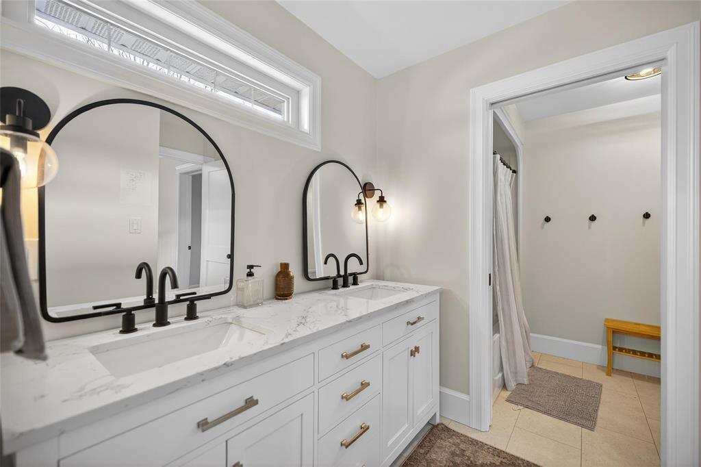 160 Golfview Crescent, Steinbach, Manitoba  R5G 2A1 - Photo 33 - 202609428