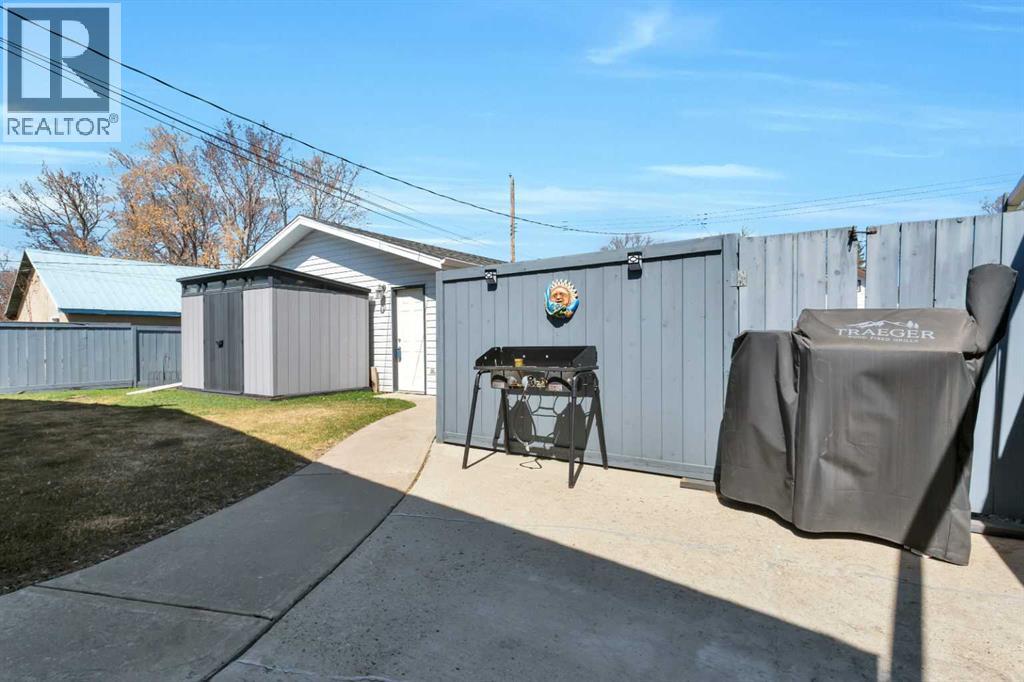 5016 55 Avenue, Ponoka, Alberta  T4J 1H2 - Photo 42 - A2307714