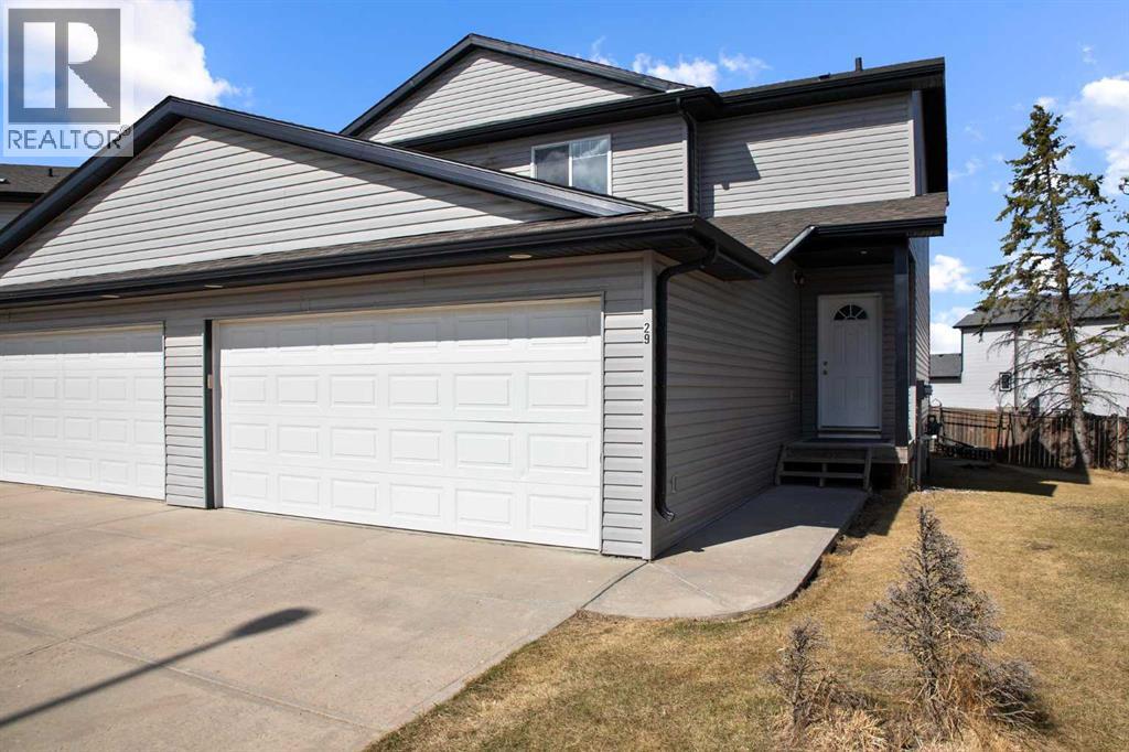 29, 6802 50 Avenue, Camrose, Alberta  T4V 5E7 - Photo 1 - A2305109