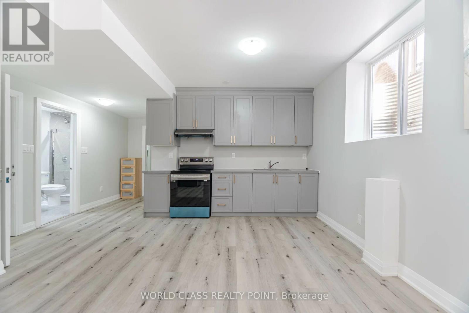 560 Woodview Road, Burlington, Ontario  L7N 3A1 - Photo 36 - W13085692