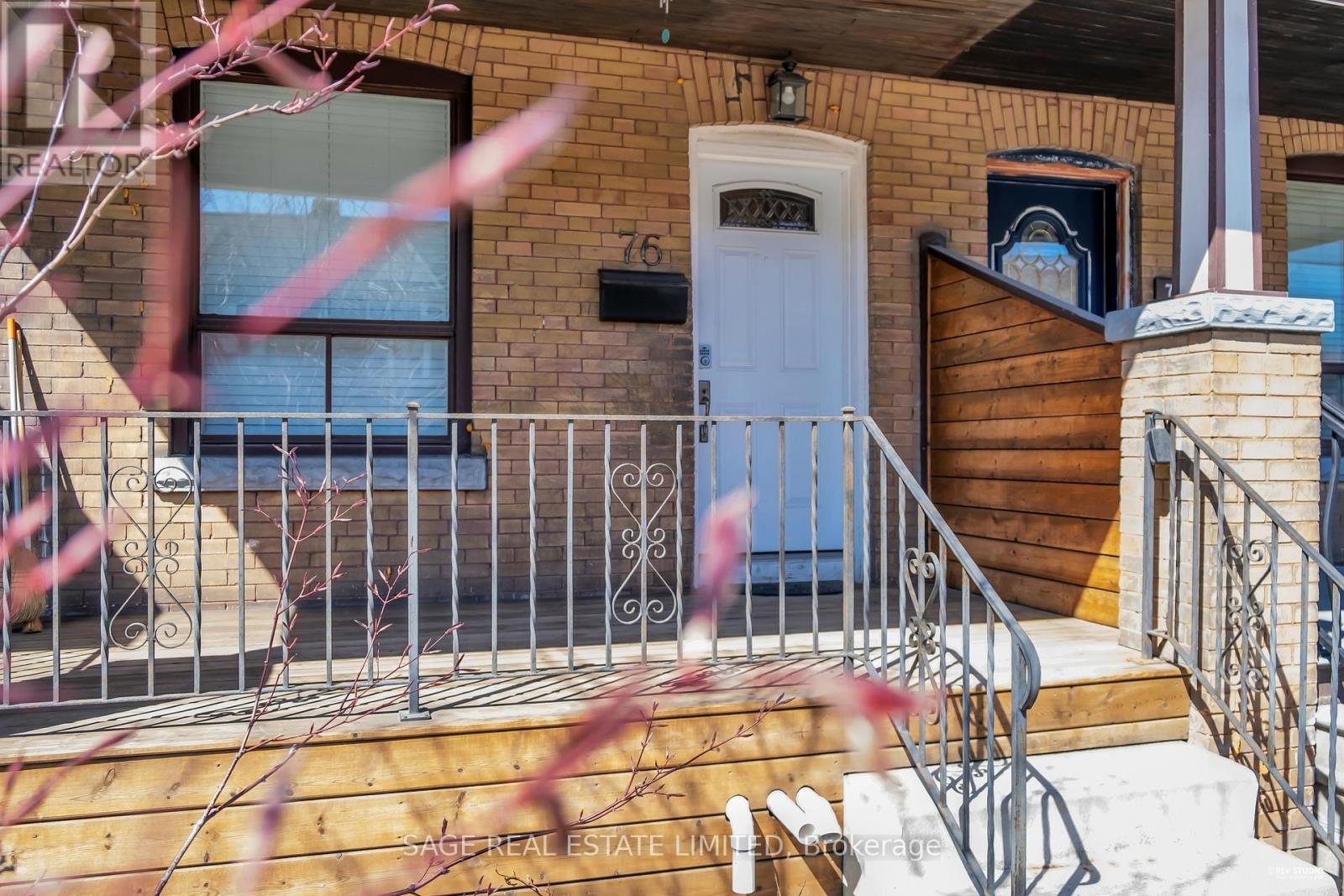 76 Symington Avenue, Toronto, Ontario  M6P 3W1 - Photo 24 - W13085716