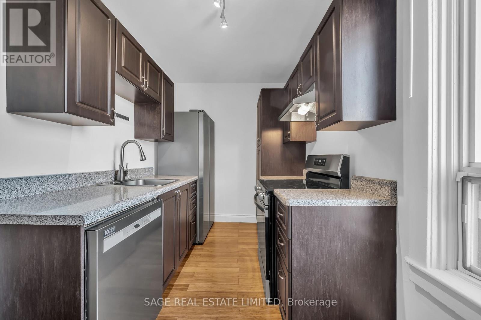 76 Symington Avenue, Toronto, Ontario  M6P 3W1 - Photo 8 - W13085716